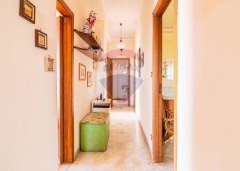 Hall / corridoio - Appartamento Via Giovanni Verga
 
56, Acireale - foto 19