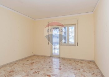 Stanza vuota - Appartamento via Piemonte
 
18, Acireale - foto 8