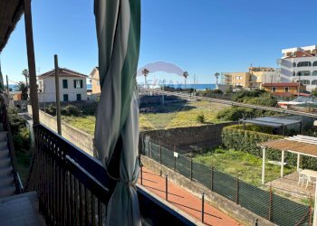 Balcone - Hotel via alla spiaggia
 
41, Ventimiglia - foto 26