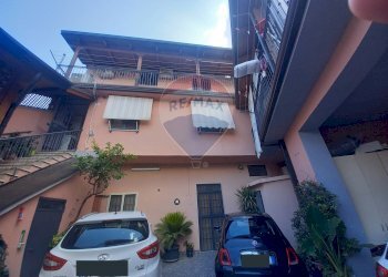 Edificio all\'aperto - Casa indipendente Via Dietro Corte
 
6, Caserta - foto 2