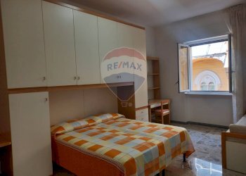 Camera / camera da letto - Trilocale Via Unità Italiana
 
40, Caserta - foto 18