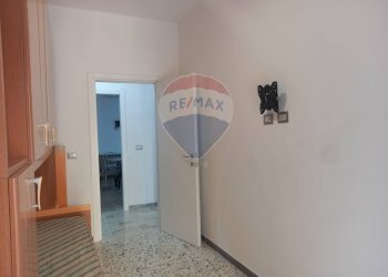 Hall / corridoio - Trilocale Via Unità Italiana
 
40, Caserta - foto 20