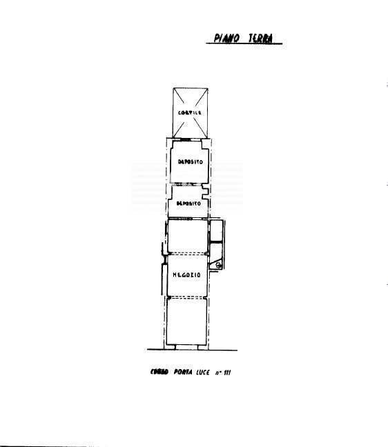 Foto 11 - Locale Commerciale Corso Porta Luce
 
111, Galatina - planimetria 1