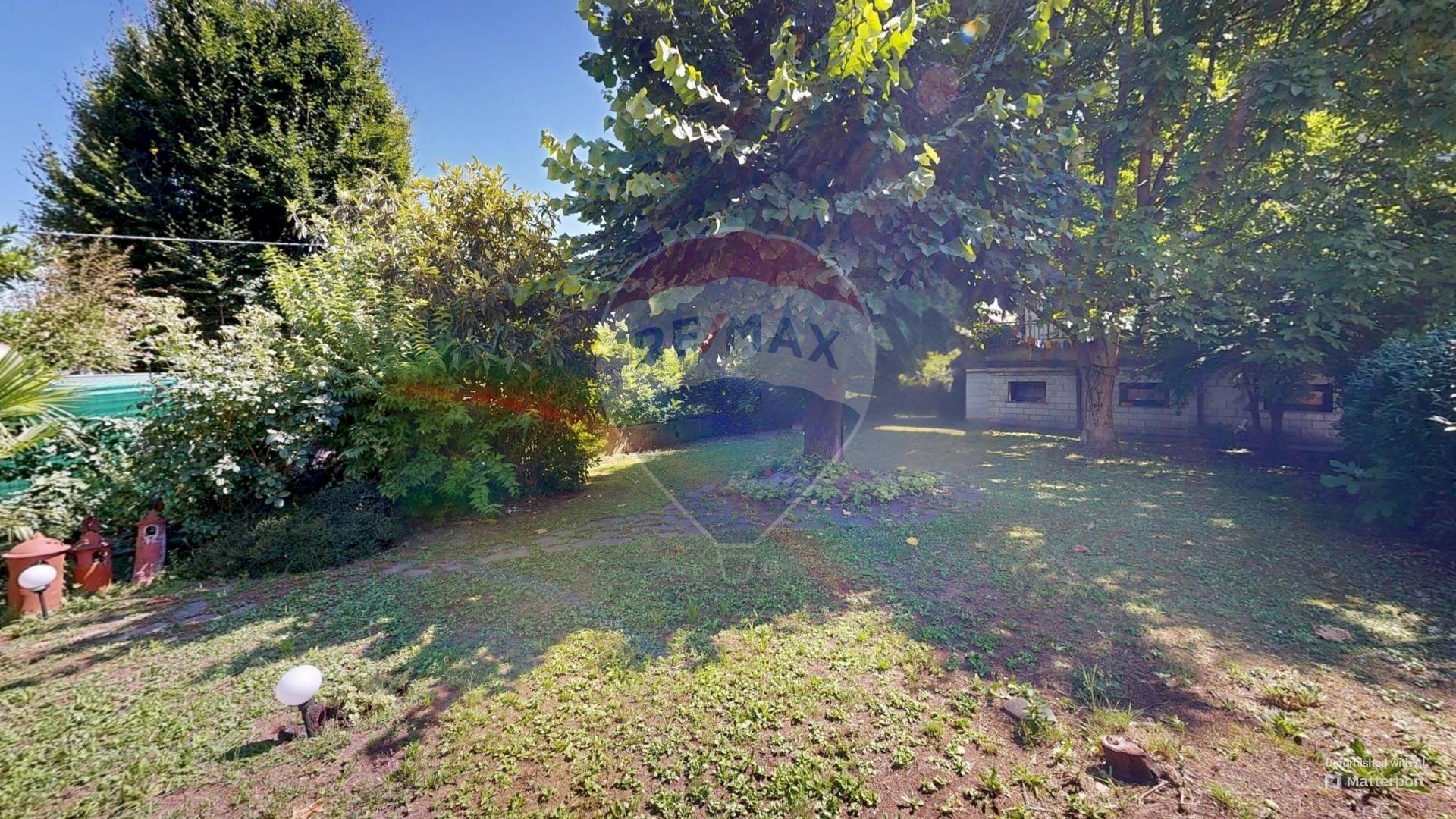 Giardino - Casa semi indipendente via Doberdò
 
7, Varese - foto 3