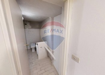 Bagno - Casa semi indipendente via Doberdò
 
7, Varese - foto 13