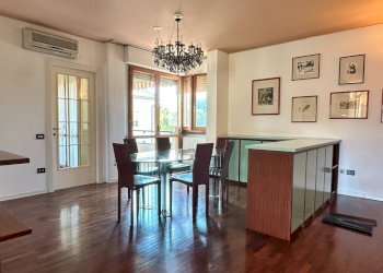 Foto 1 - Quadrilocale SS16
 
16/12/14, Pesaro - foto 1