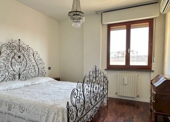 Foto 12 - Quadrilocale SS16
 
16/12/14, Pesaro - foto 12