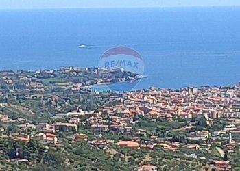 Edificio all\'aperto - Agricultural land contrada corvo, Casteldaccia - photo 1