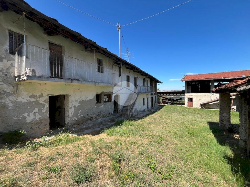 Casa indipendente Via Antica Di Torriana, Barge - foto 2