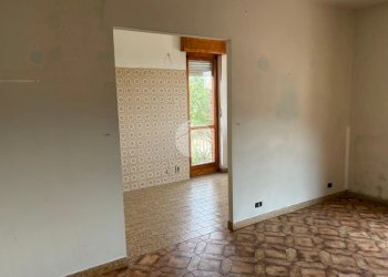 Three-room apartment Via Bagnolo, Barge - photo 12