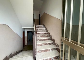 Three-room apartment Via Bagnolo, Barge - photo 8