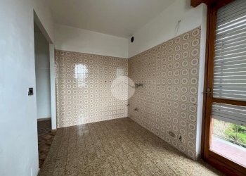 Three-room apartment Via Bagnolo, Barge - photo 11