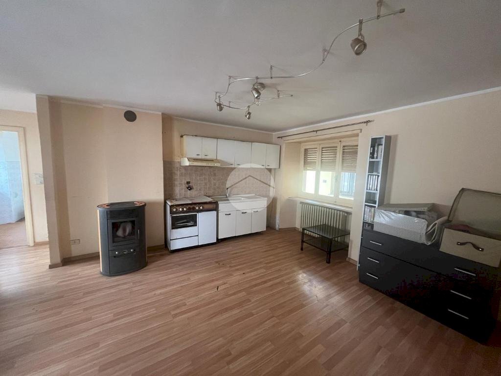 Two-room apartment Via Carle Costanzo, Barge - photo 3