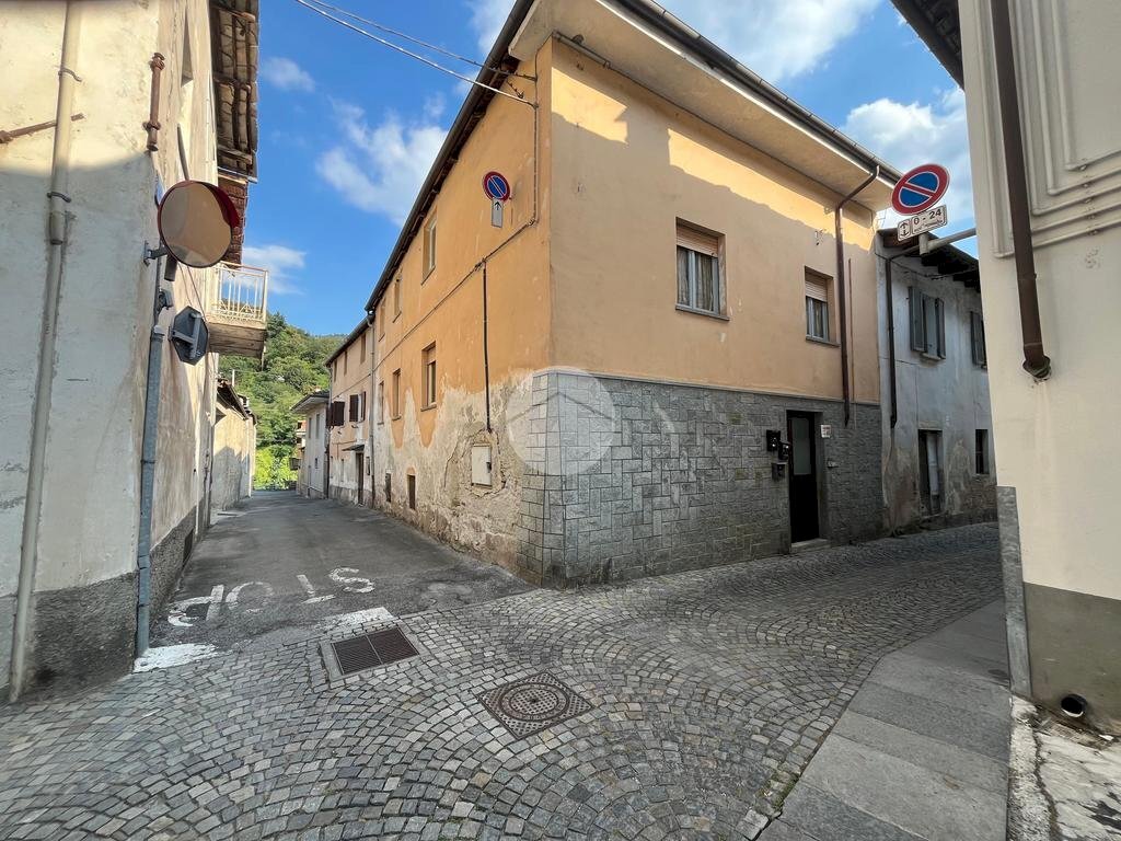 Two-room apartment Via Carle Costanzo, Barge - photo 1