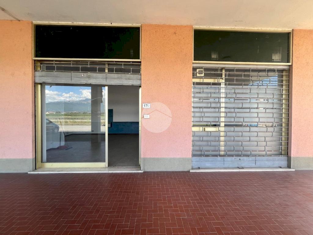 One-room apartment Via Cuneo, Barge - photo 3