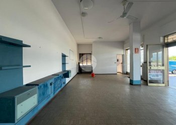 One-room apartment Via Cuneo, Barge - photo 5