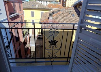 Balcone - Trilocale Via Emilia Est
 
46, Parma - foto 11