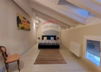 Camera / camera da letto - Trilocale Via Emilia Est
 
46, Parma - foto 27