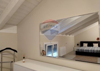 Camera / camera da letto - Trilocale Via Emilia Est
 
46, Parma - foto 31