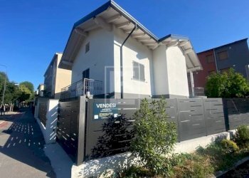 ESTERNO - Villa via Giuseppina
 
23, Cremona - foto 34