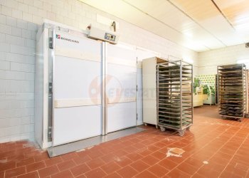 Foto 16 - Attività Commerciale via Roma
 
49, Osilo - foto 16