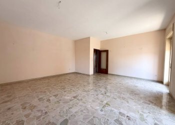 Foto 2 - Four-room apartment Viale Zecchino, Siracusa - photo 2