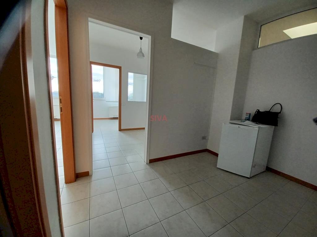 Foto 1 - Ufficio Via Newton
 
30, Ravenna - foto 1