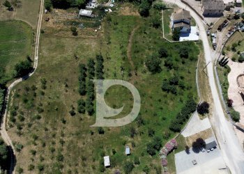 Foto 3 - Terreno edificabile Collecorvino - foto 3