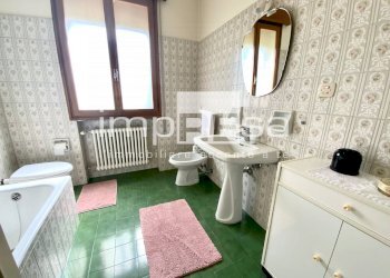 Bagno principale - Independent house Via Altino
2, Treviso - photo 16