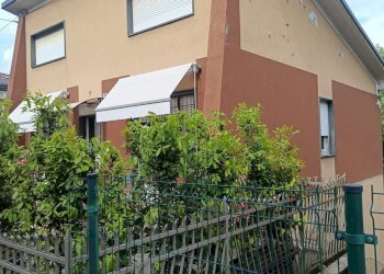 facciata - Villa Giuseppe Negrini, Cermenate - foto 4