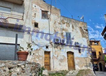 Zona - Casa indipendente via Discesa Santuario, 1, Alcamo - foto 7