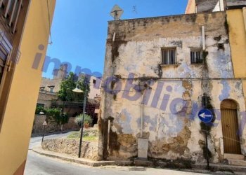 Zona - Casa indipendente via Discesa Santuario, 1, Alcamo - foto 9