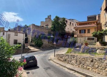 Zona - Casa indipendente via Discesa Santuario, 1, Alcamo - foto 12