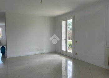 Villa Via Canala, Ravenna (neighborhood Camerlona) - photo 7