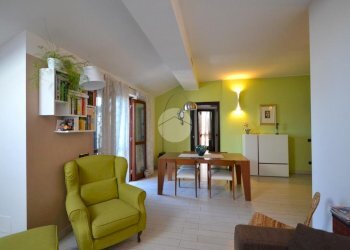 Four-room apartment Via Trento, Sedriano - photo 9