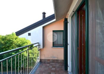Four-room apartment Via Trento, Sedriano - photo 12