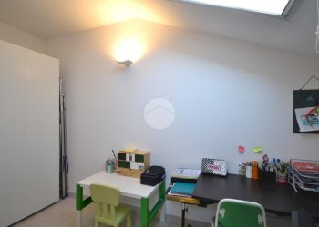Four-room apartment Via Trento, Sedriano - photo 13