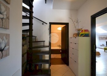 Four-room apartment Via Trento, Sedriano - photo 16