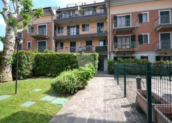 Four-room apartment Via Trento, Sedriano - photo 32