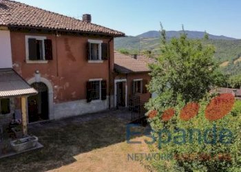 Porzione di casa Camugnano - foto 2