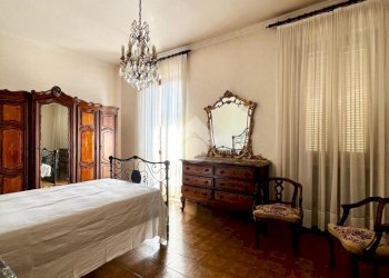 Apartment Corso Michele Coppino, Alba - photo 5