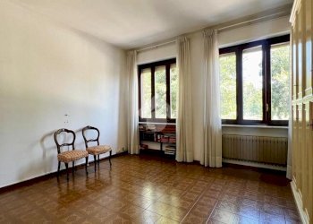 Apartment Corso Michele Coppino, Alba - photo 14