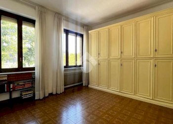 Apartment Corso Michele Coppino, Alba - photo 16