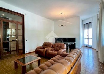 Apartment Corso Michele Coppino, Alba - photo 24