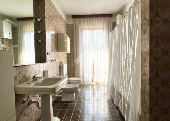 Apartment Corso Michele Coppino, Alba - photo 30