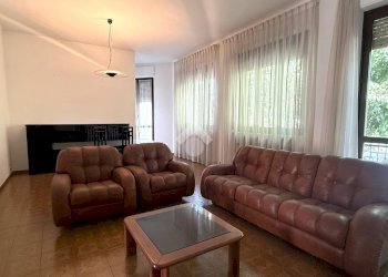 Apartment Corso Michele Coppino, Alba - photo 1