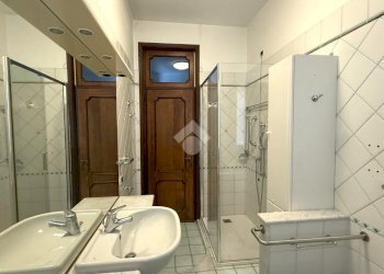 Apartment Corso Michele Coppino, Alba - photo 42