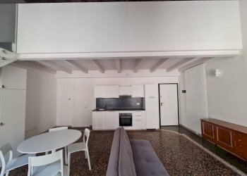 Bilocale Via Santo Stefano, 49, Bologna (zona Centro Storico) - foto 5