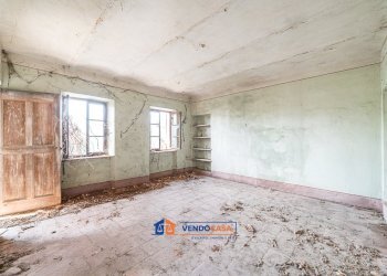 Rustic Santa Vittoria d'Alba - photo 8