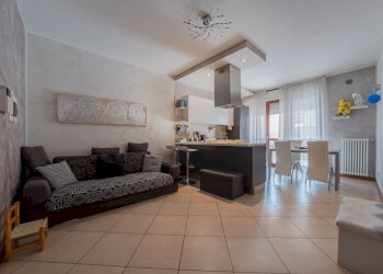 Three-room apartment Asti - photo 2